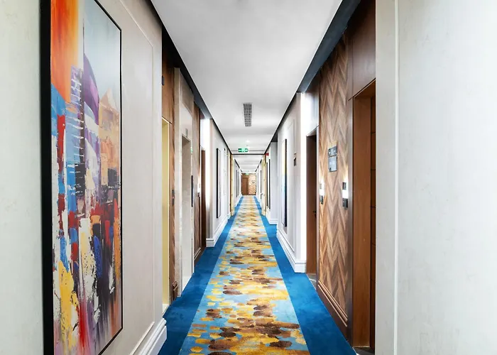 Elaf Qinwan Hotel